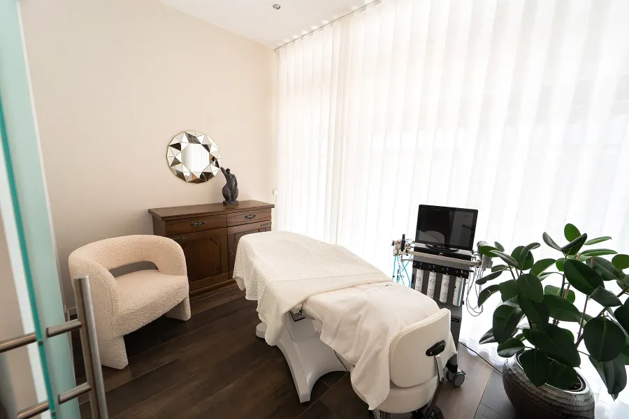 Behandlungsraum Schönheitssalon Tina Groß Bad Sassendorf